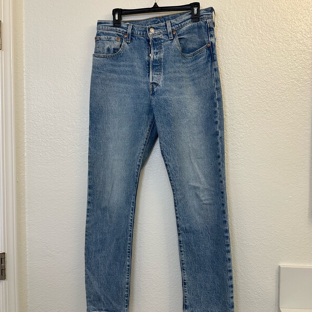 NWOT WOMENS LEVIS 501 JEANS (30x30)